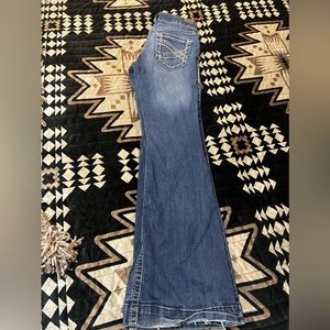 Ariat Mid Rise Trouser Size 28 but fit like a 27